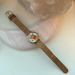 Vintage genuine, leather Winnie the Pooh watch